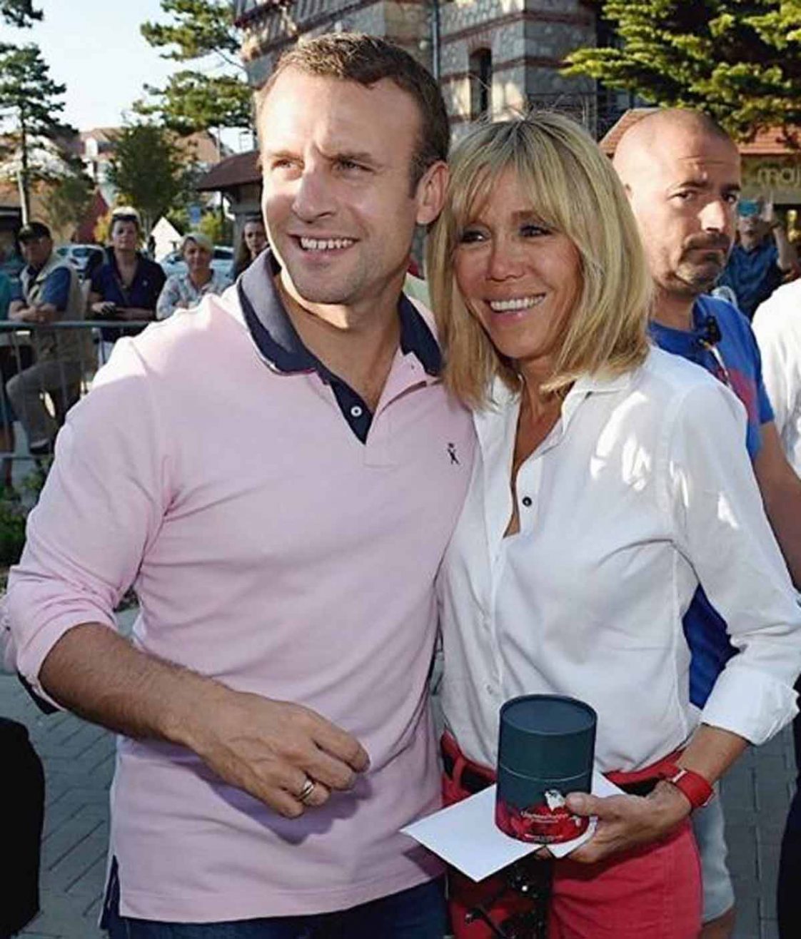 Vacances Dété Que Vont Faire Brigitte Et Emmanuel Macron Nous Avons La Réponse